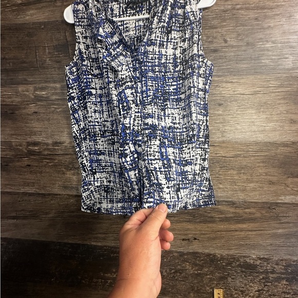 ANTONIO MELANI 100% Silk Abstract Blue White and Black Blouse Tank - Picture 5 of 10